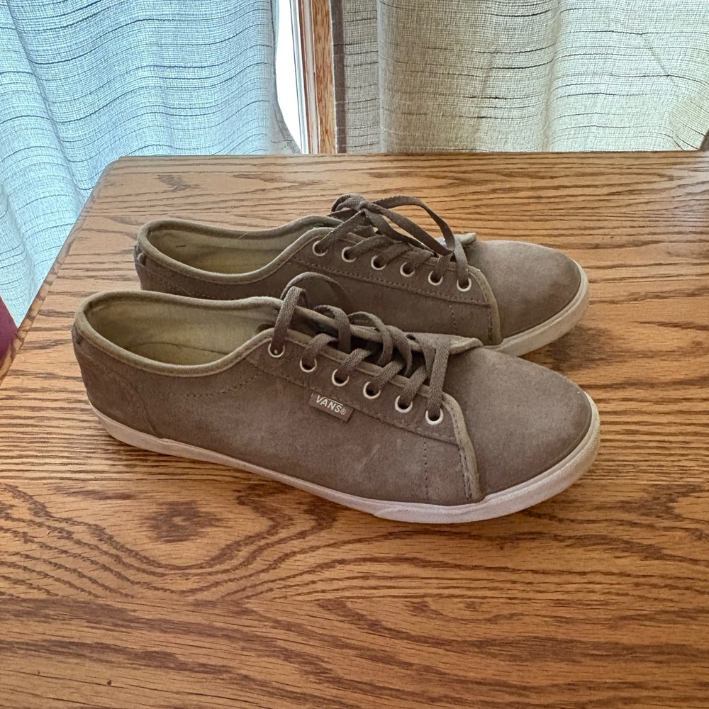 Women’s Vans